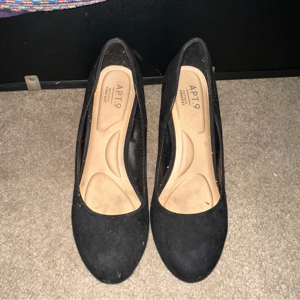 Black Rounded Toe Wedges